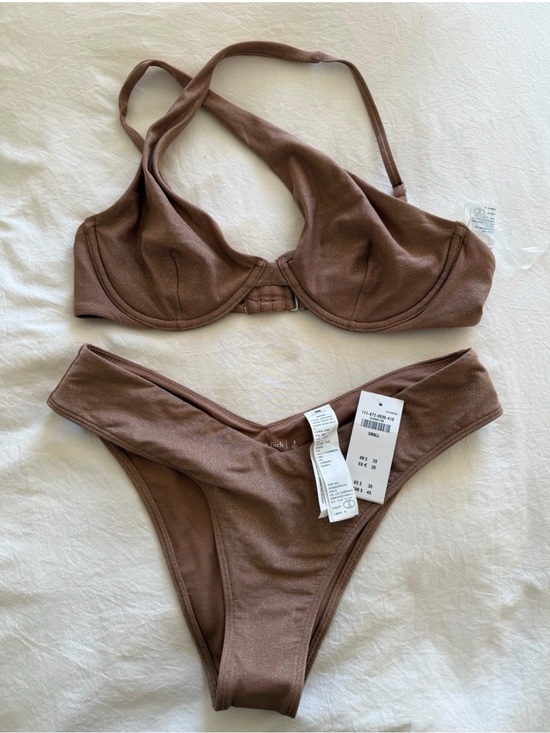 Abercrombie & Fitch Other - Abercrombie BNWT bikini